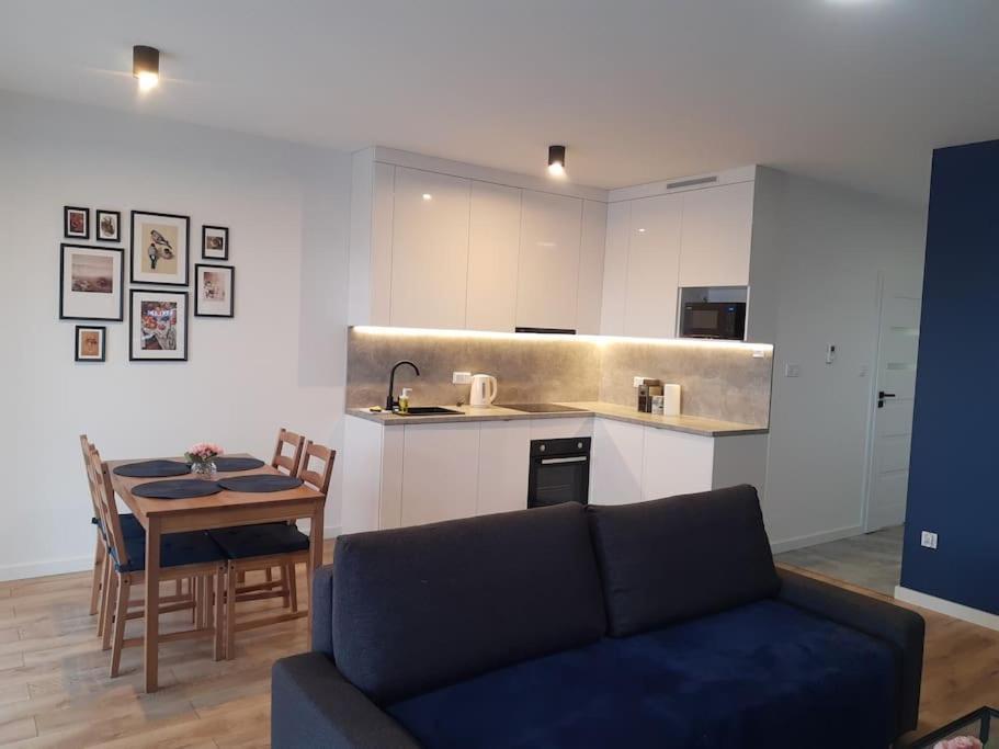 Apartment New Wolynska - Przestronny, Z Widokiem, Czysto, Parking, Balkon *