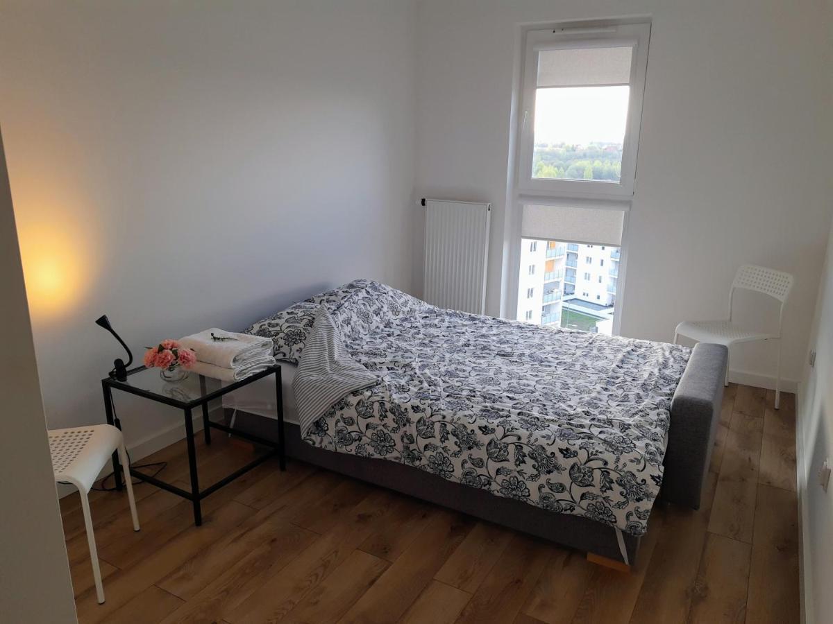 Apartment New Wolynska - Przestronny, Z Widokiem, Czysto, Parking, Balkon